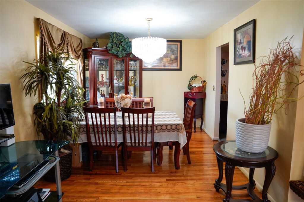 188 Middletown Road, Nanuet, NY 10954 - Photo 6 of 30