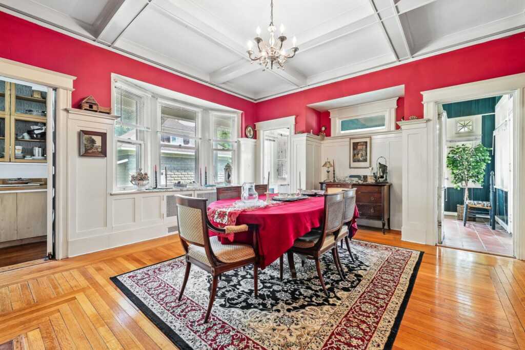 43 Broadview Avenue, New Rochelle, NY 10804 - Photo 16 of 50