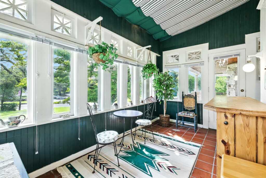 43 Broadview Avenue, New Rochelle, NY 10804 - Photo 17 of 50