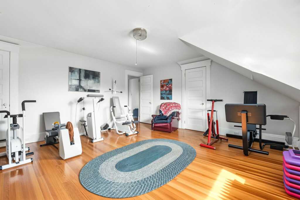 43 Broadview Avenue, New Rochelle, NY 10804 - Photo 35 of 50