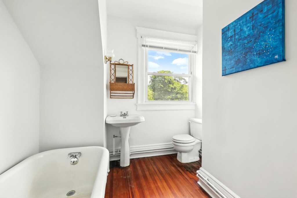 43 Broadview Avenue, New Rochelle, NY 10804 - Photo 36 of 50