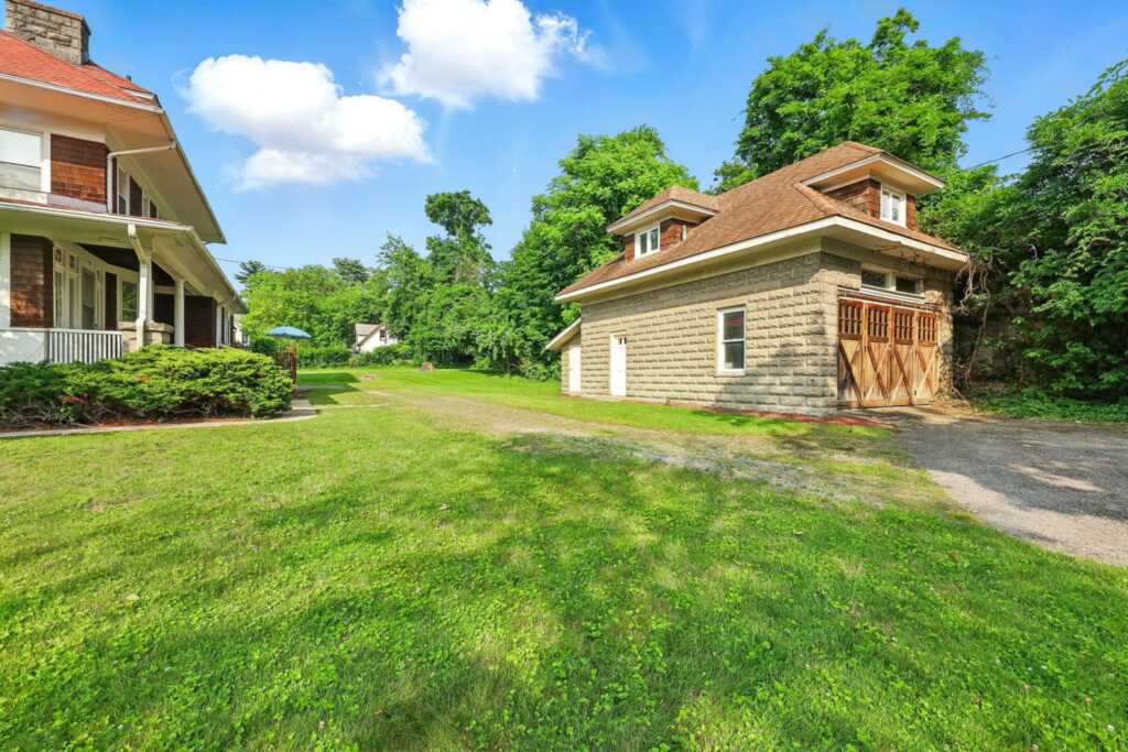 43 Broadview Avenue, New Rochelle, NY 10804 - Photo 42 of 50