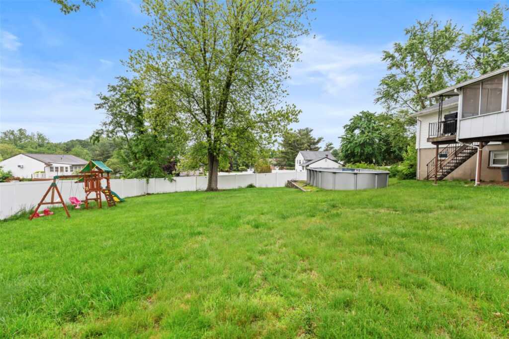 45 Maple Drive, Stony Point, NY 10980 - Photo 10 of 50