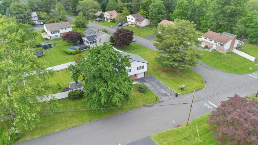 45 Maple Drive, Stony Point, NY 10980 - Photo 12 of 50
