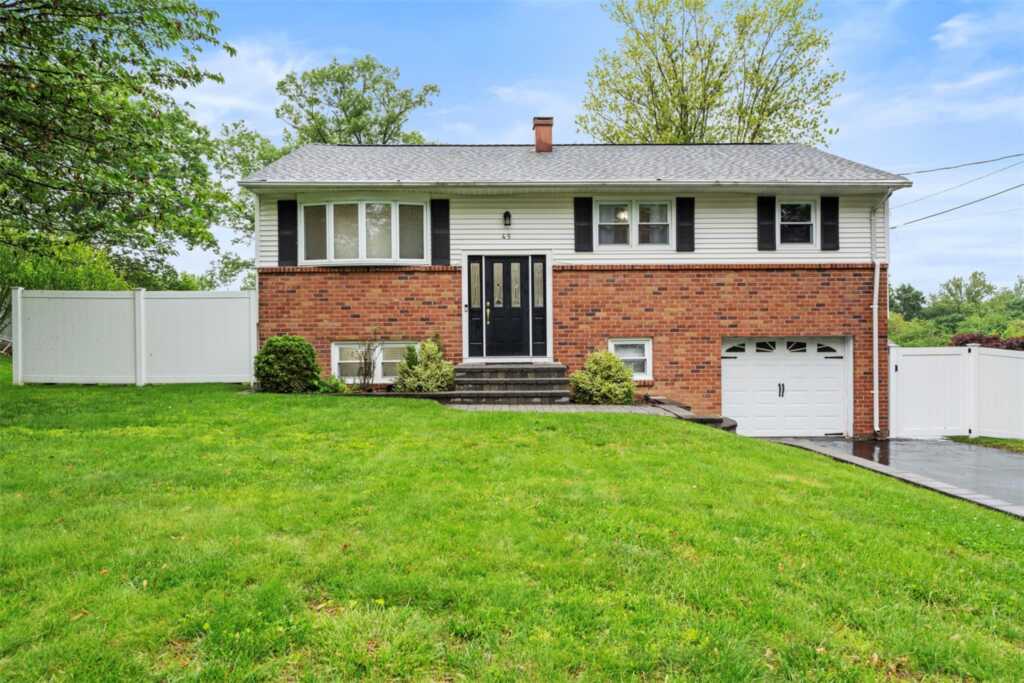 45 Maple Drive, Stony Point, NY 10980 - Photo 2 of 50