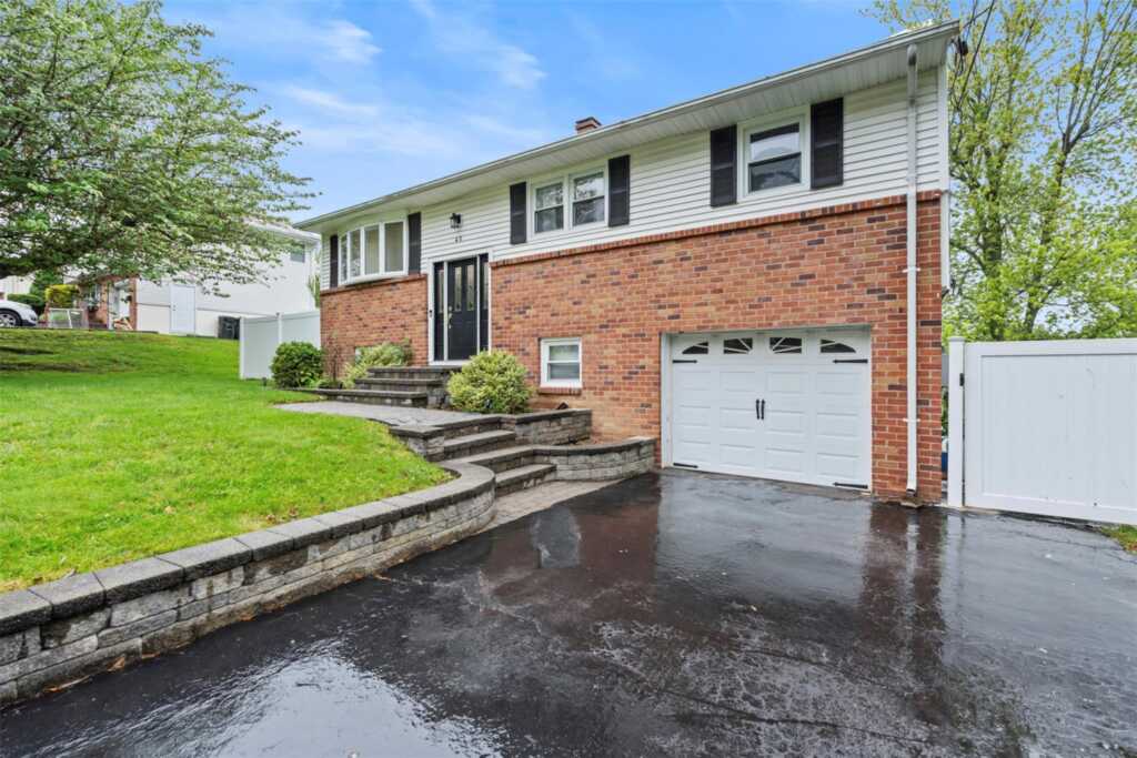 45 Maple Drive, Stony Point, NY 10980 - Photo 6 of 50