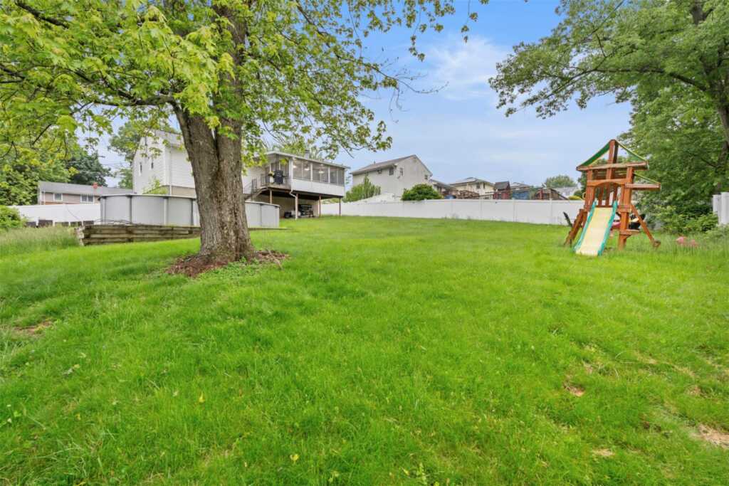 45 Maple Drive, Stony Point, NY 10980 - Photo 9 of 50