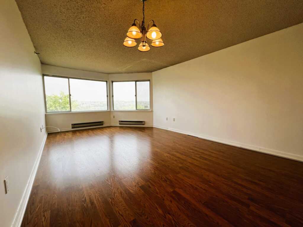 10 Stewart Place, Unit #5CE, White Plains, NY 10603 - Photo 15 of 37