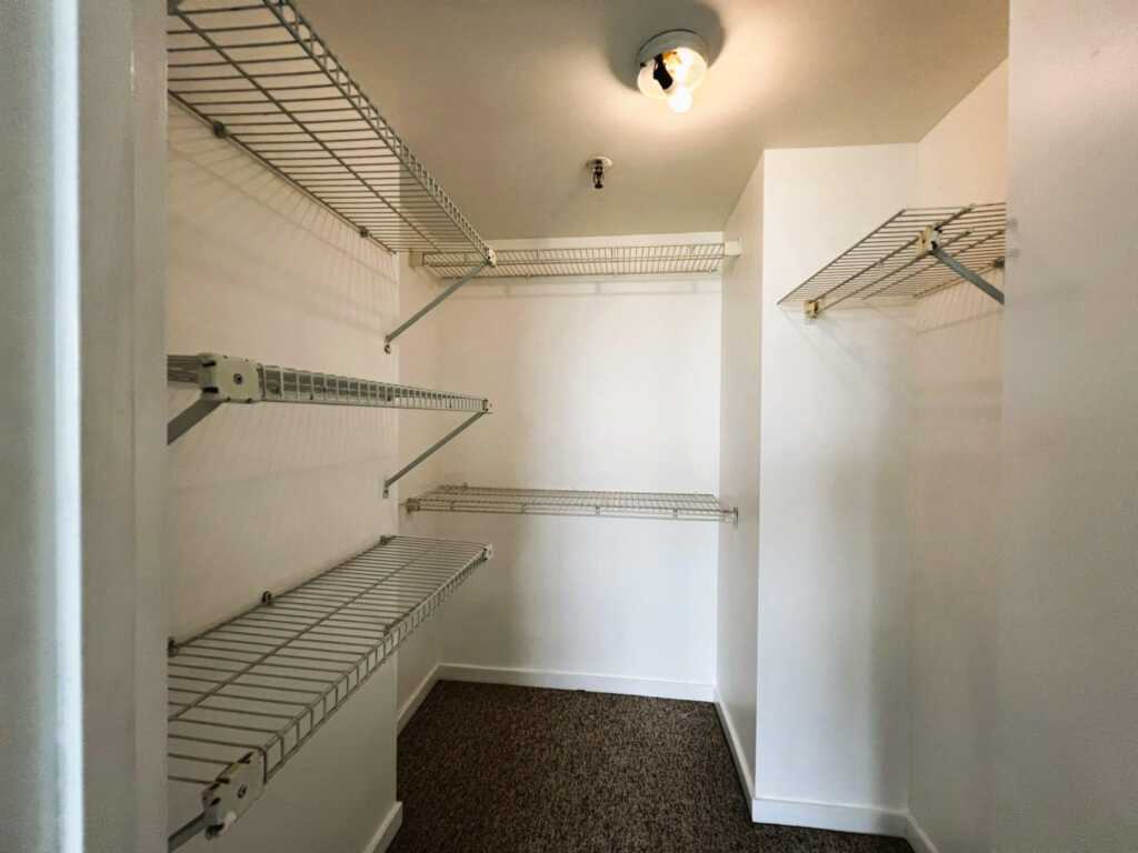 10 Stewart Place, Unit #5CE, White Plains, NY 10603 - Photo 25 of 37