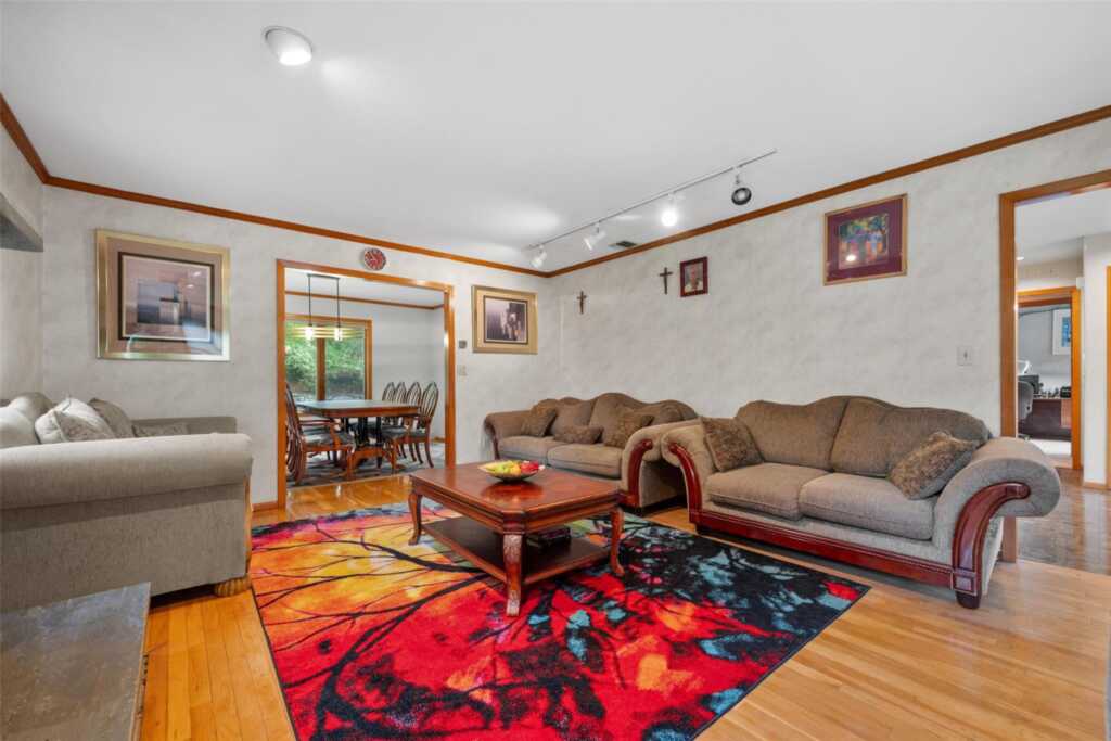 1 Blue Sky Drive, Suffern, NY 10901 - Photo 6 of 50