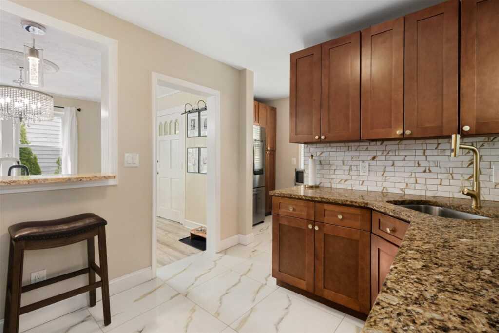 50 Askins Place, New Rochelle, NY 10801 - Photo 40 of 41