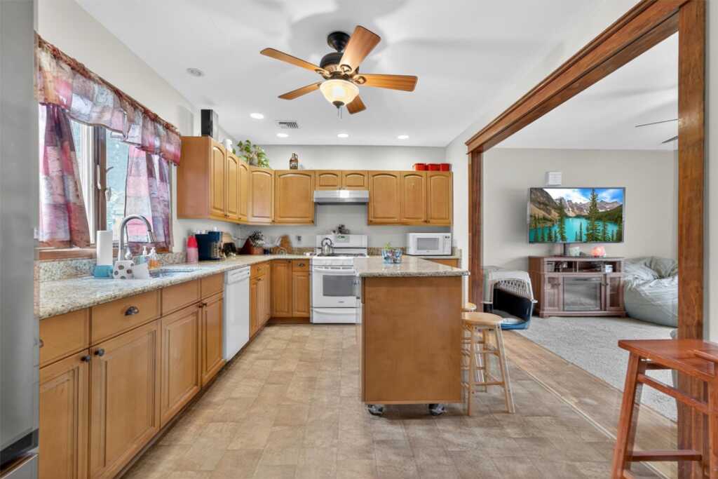 99 Liberty Drive, Stony Point, NY 10980 - Photo 12 of 36
