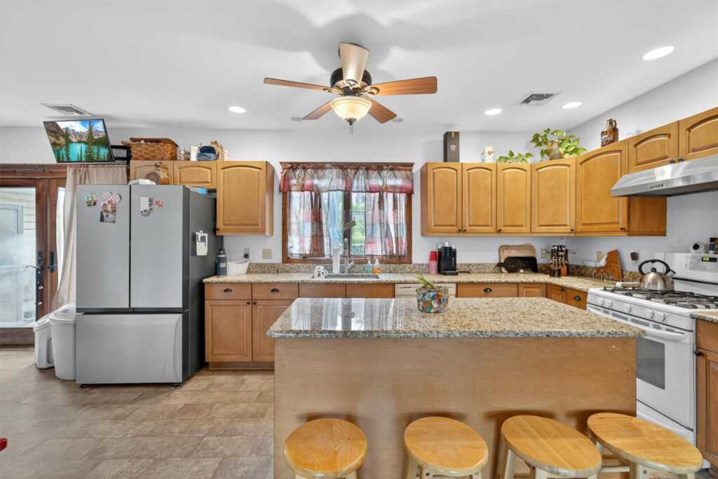 99 Liberty Drive, Stony Point, NY 10980 - Photo 13 of 36