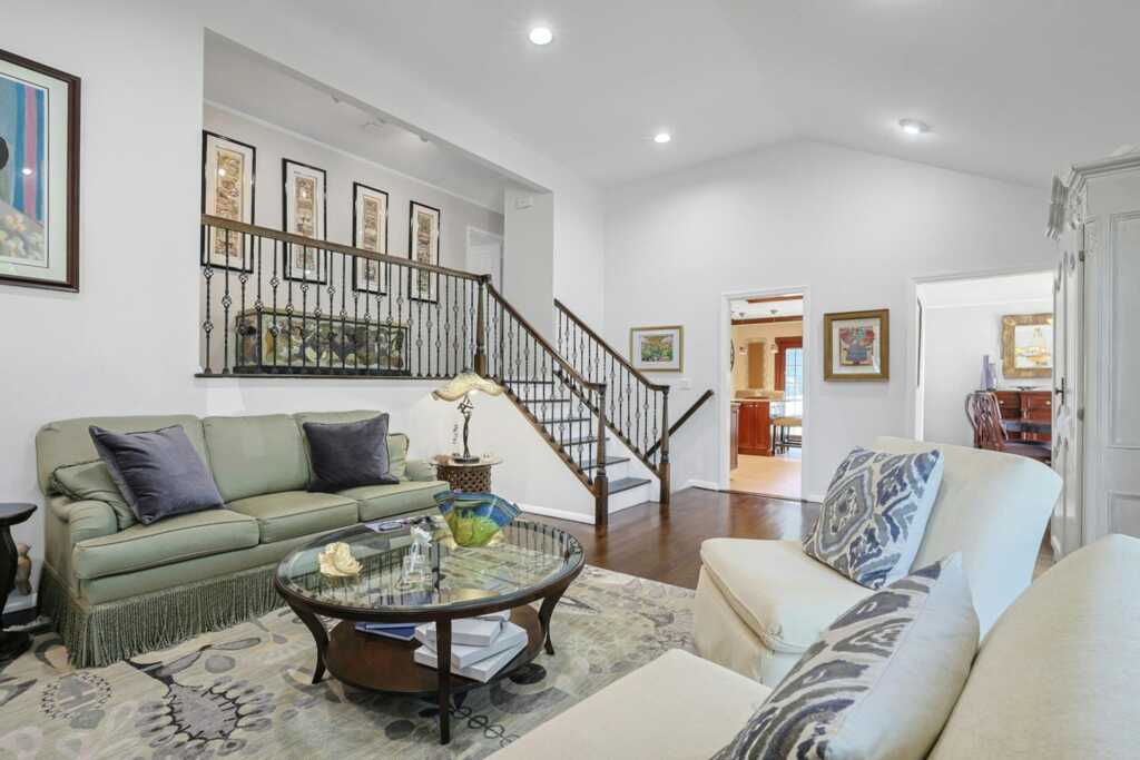 93 Hillandale Drive, New Rochelle, NY 10804 - Photo 12 of 42
