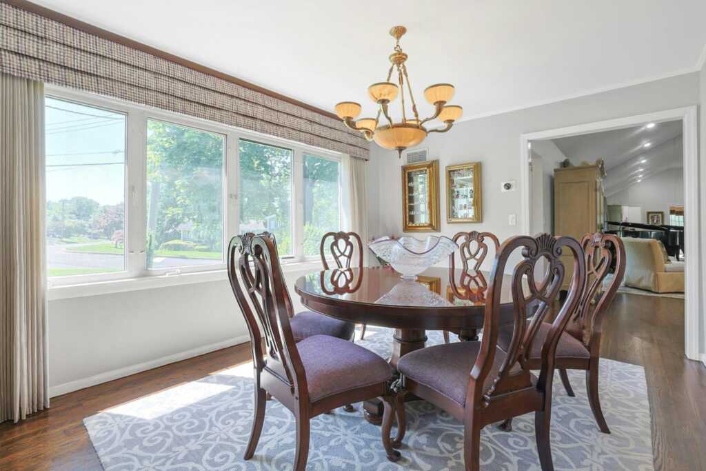 93 Hillandale Drive, New Rochelle, NY 10804 - Photo 14 of 42