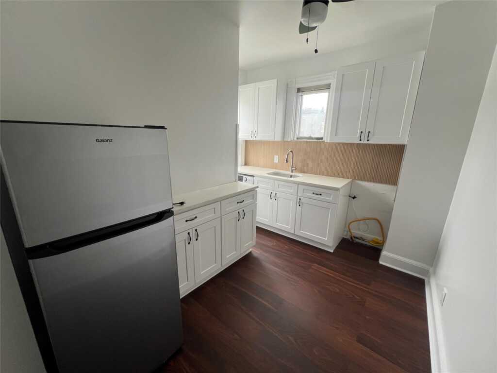 62 Woodland Avenue, Unit #2, New Rochelle, NY 10805 - Photo 3 of 8