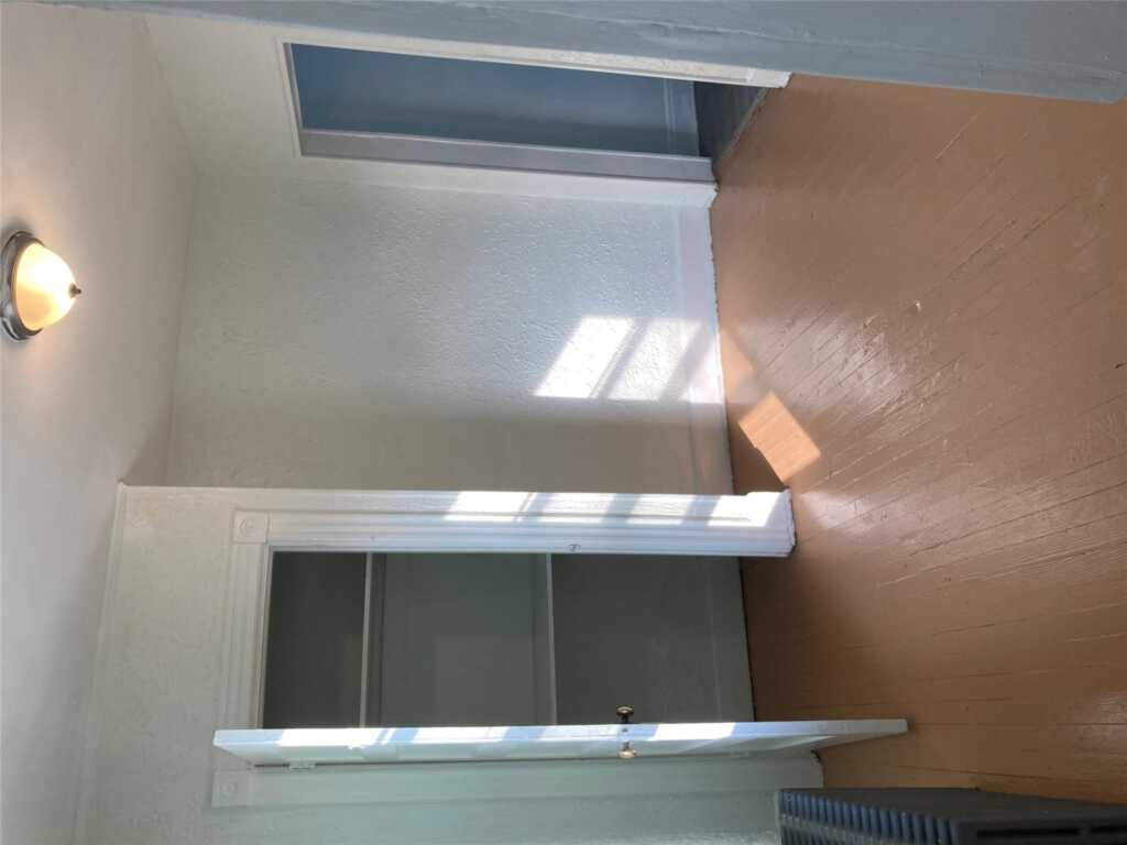 21 Congress Street, Unit #3, New Rochelle, NY 10801 - Photo 2 of 8