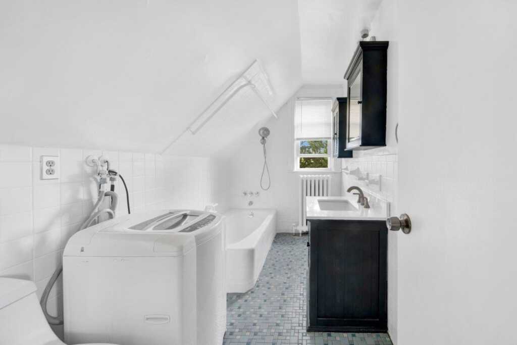 265 Mayflower Avenue, Unit #2, New Rochelle, NY 10801 - Photo 6 of 9