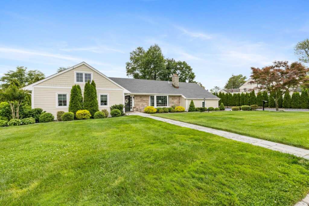 56 Morris Lane, New Rochelle, NY 10583 - Photo 34 of 37