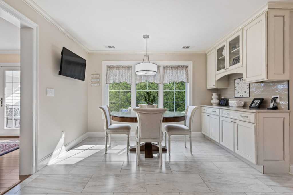 56 Morris Lane, New Rochelle, NY 10583 - Photo 6 of 37