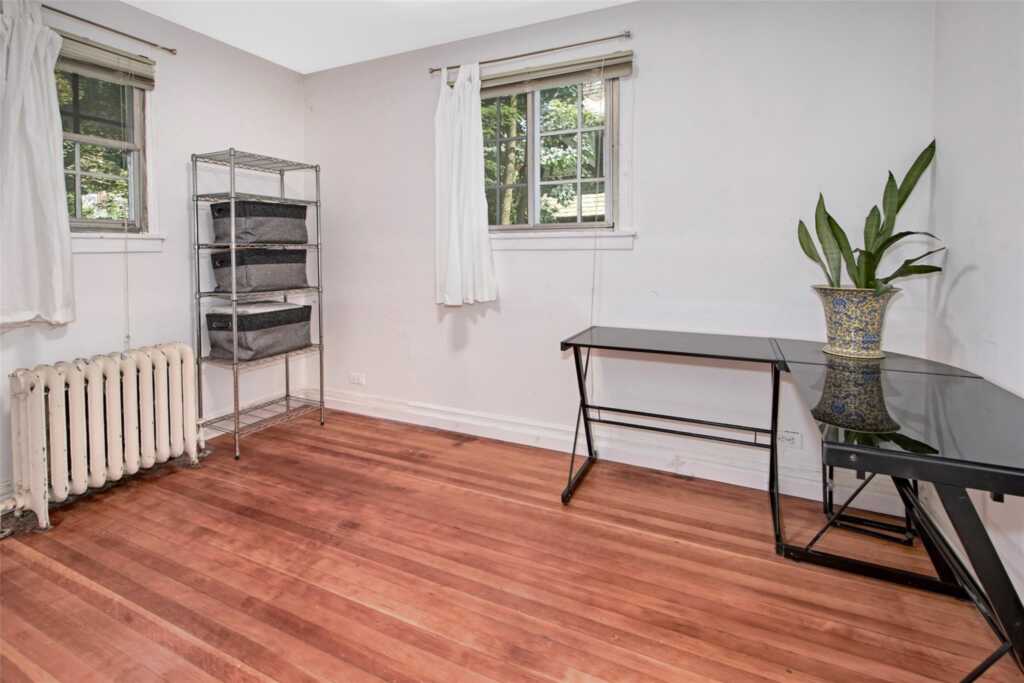 2 Byworth Road, New Rochelle, NY 10804 - Photo 16 of 32