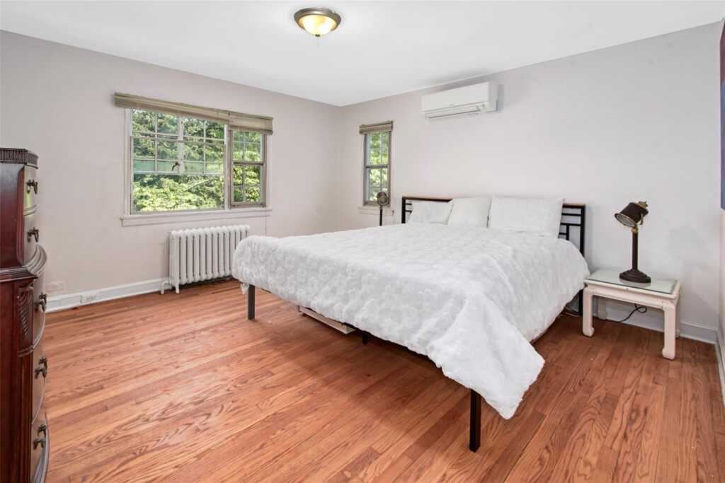 2 Byworth Road, New Rochelle, NY 10804 - Photo 17 of 32