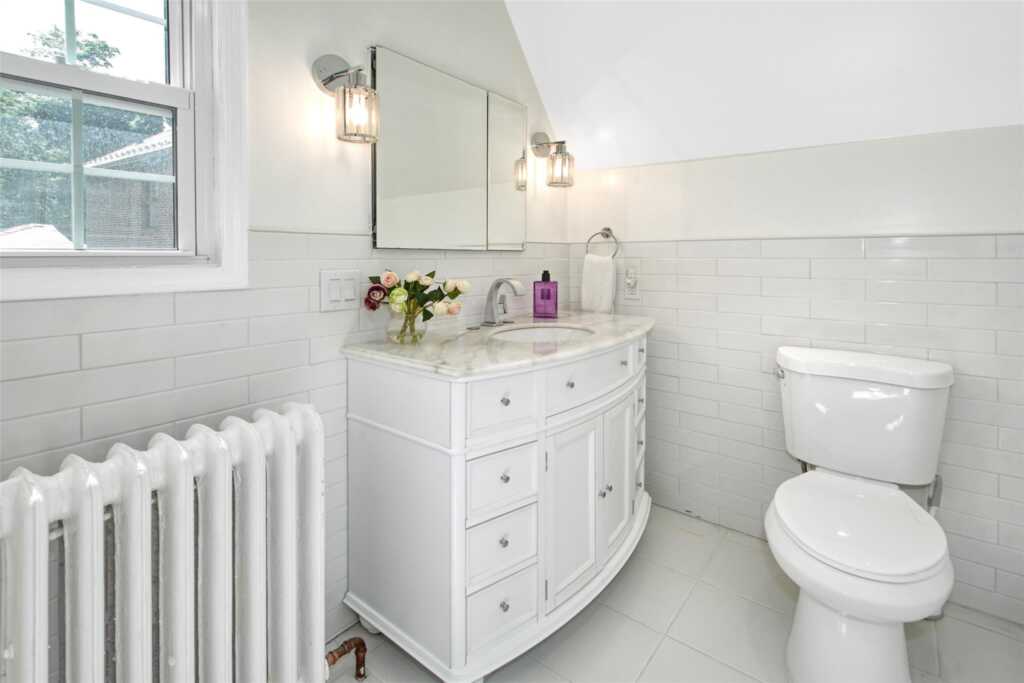 2 Byworth Road, New Rochelle, NY 10804 - Photo 25 of 32