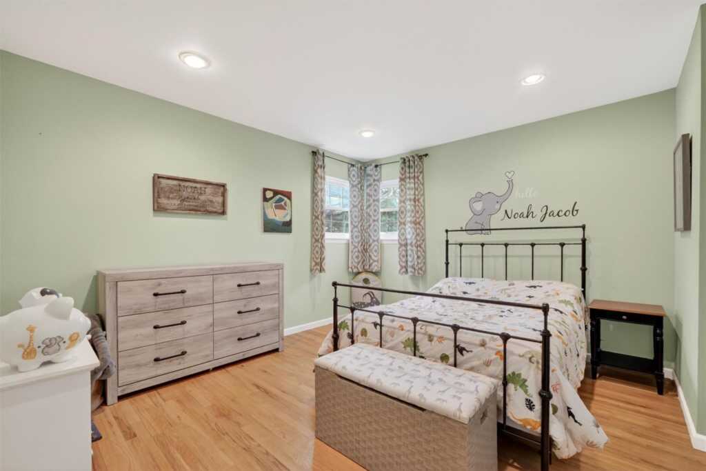 117 Nauraushaun Road, Pearl River, NY 10965 - Photo 26 of 42