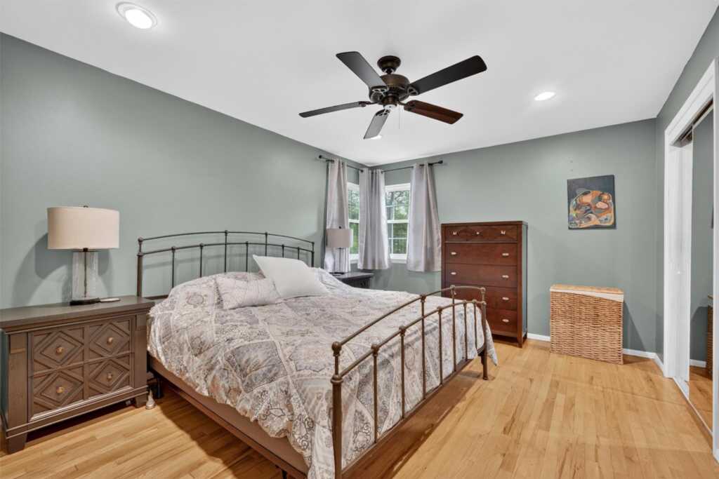 117 Nauraushaun Road, Pearl River, NY 10965 - Photo 28 of 42