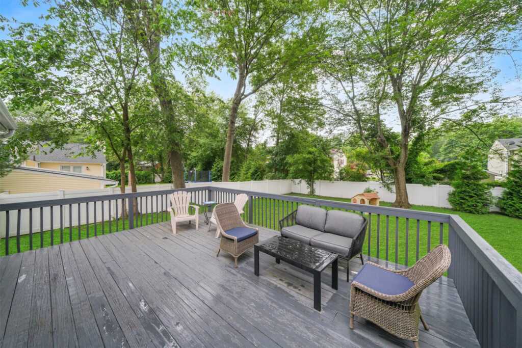 117 Nauraushaun Road, Pearl River, NY 10965 - Photo 33 of 42