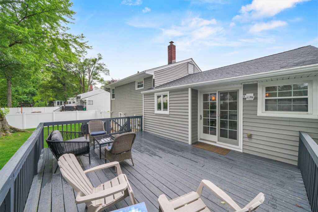 117 Nauraushaun Road, Pearl River, NY 10965 - Photo 35 of 42