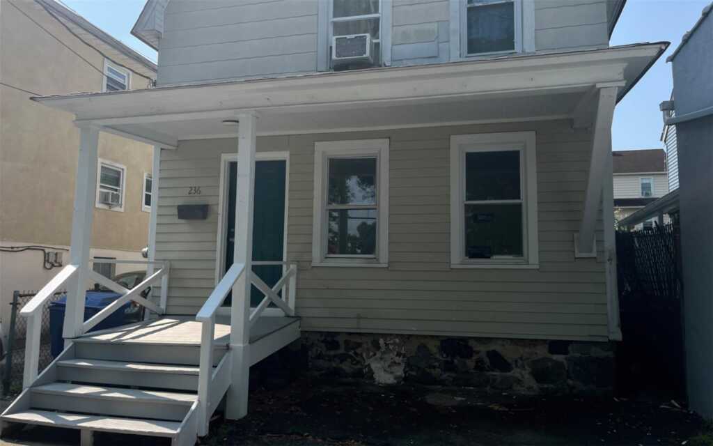 236 Battle Avenue, Unit #1, White Plains, NY 10606 - Photo 2 of 27