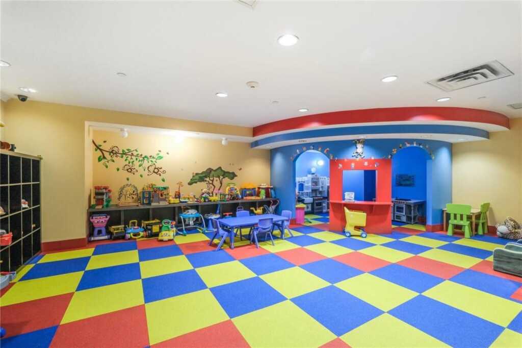 10 City Place, Unit #2D, White Plains, NY 10601 - Photo 26 of 30