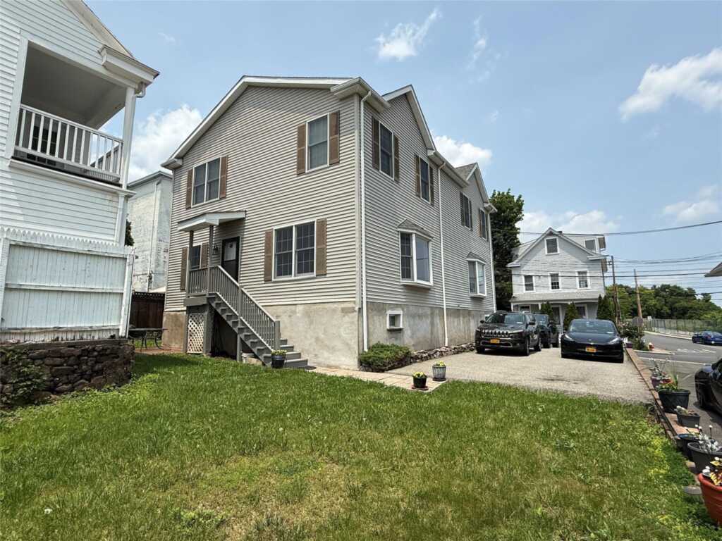 33 Main Street, Unit #2F, Nyack, NY 10960 - Photo 25 of 27