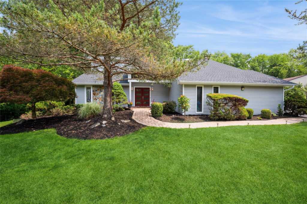 4 Crum Creek Road, New City, NY 10956