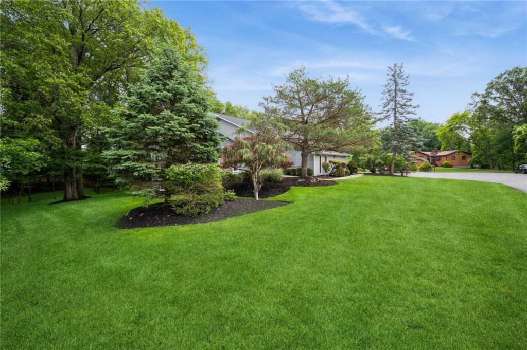4 Crum Creek Road, New City, NY 10956 - Photo 2 of 33