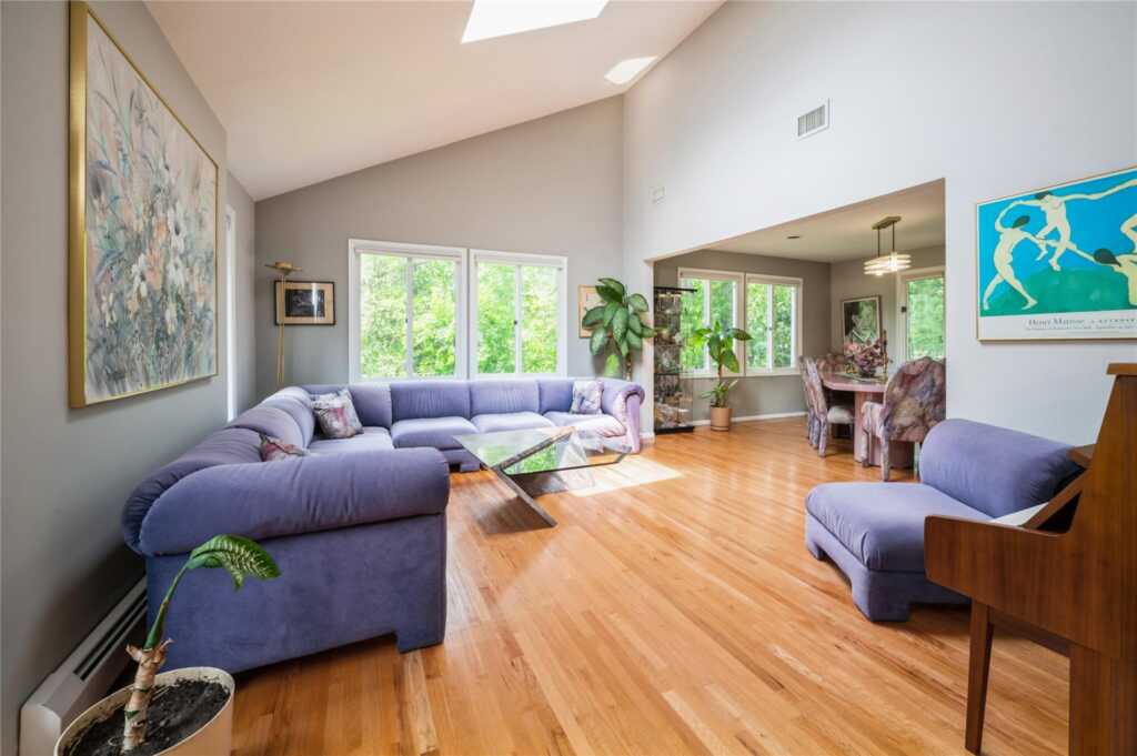 4 Crum Creek Road, New City, NY 10956 - Photo 5 of 33