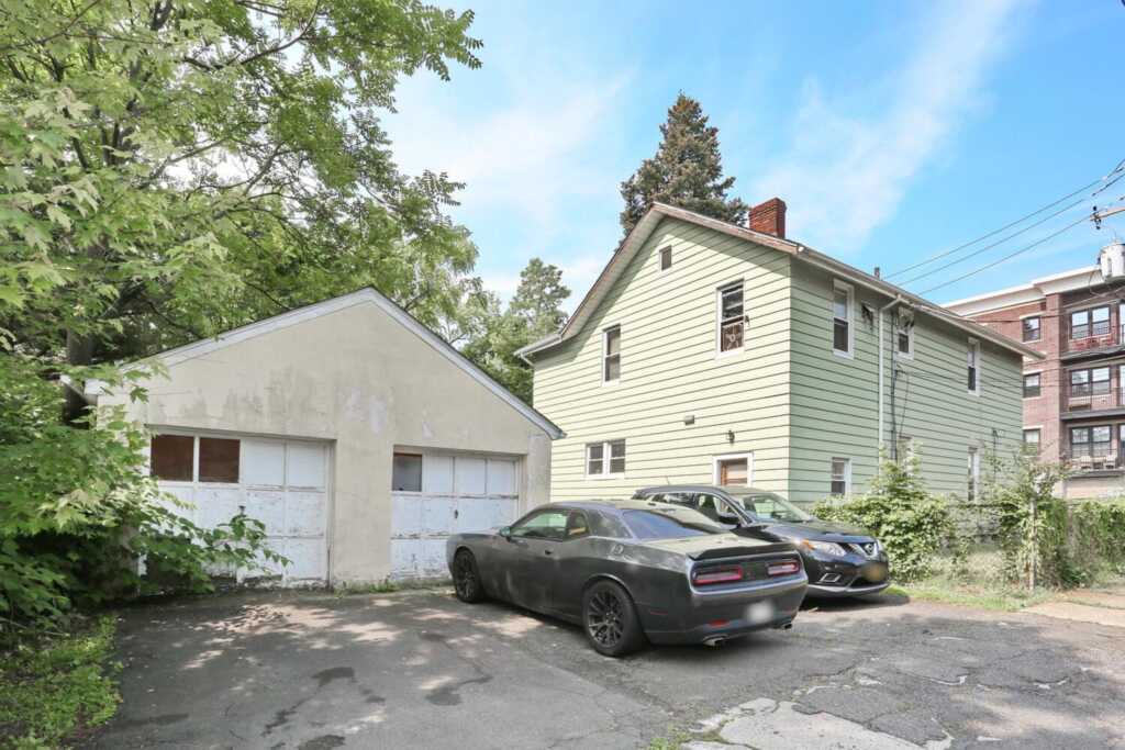 23 Midland Avenue, Nyack, NY 10960 - Photo 5 of 27
