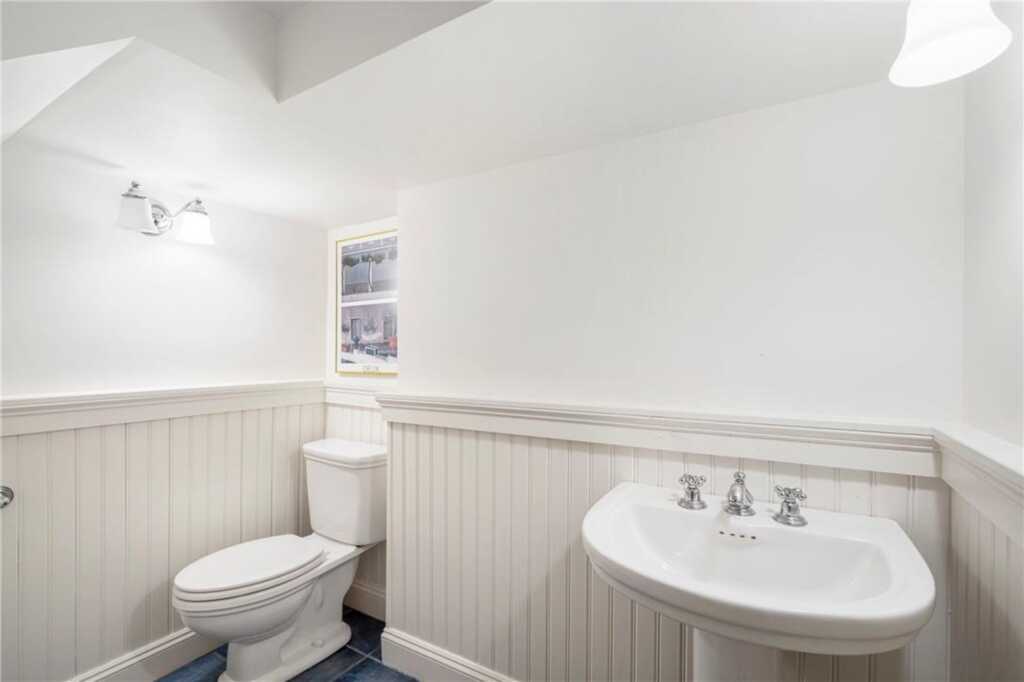 290 Overlook Road, New Rochelle, NY 10804 - Photo 25 of 36