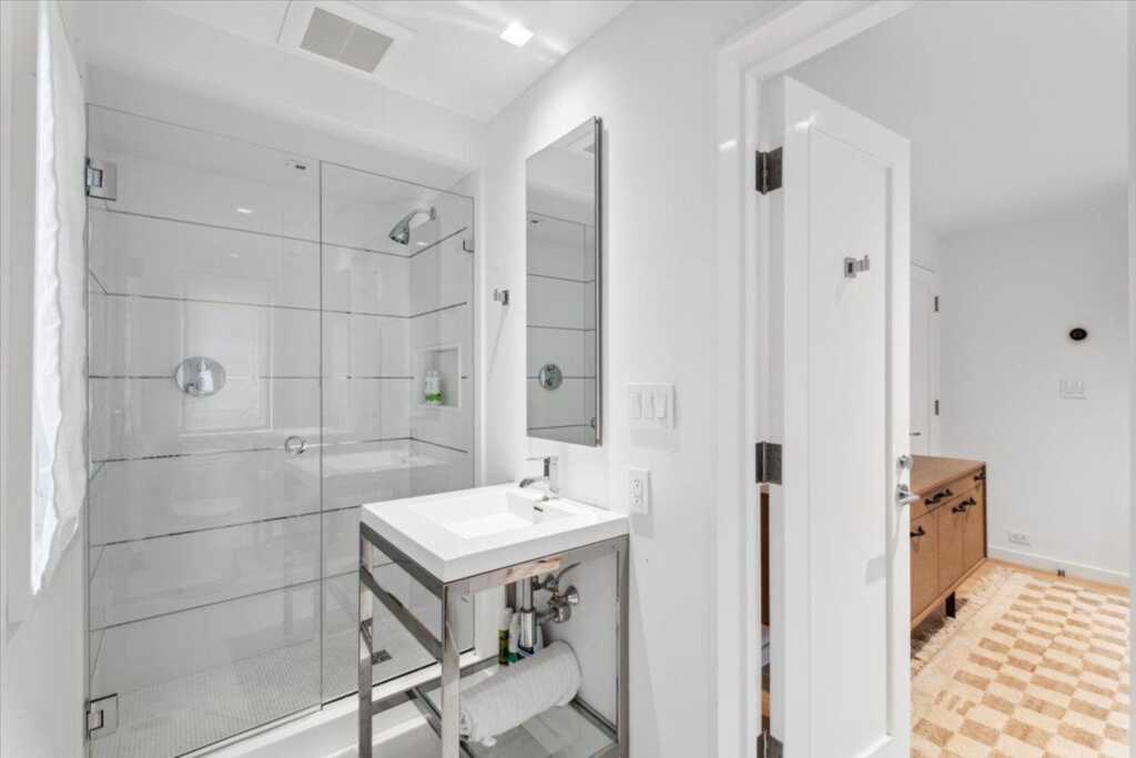 35 Halsted Place, Rye, NY 10580 - Photo 24 of 41