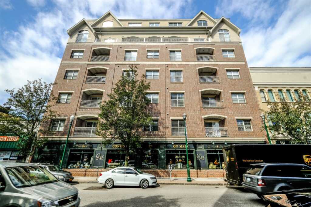 543 Main Street, Unit #201, New Rochelle, NY 10801