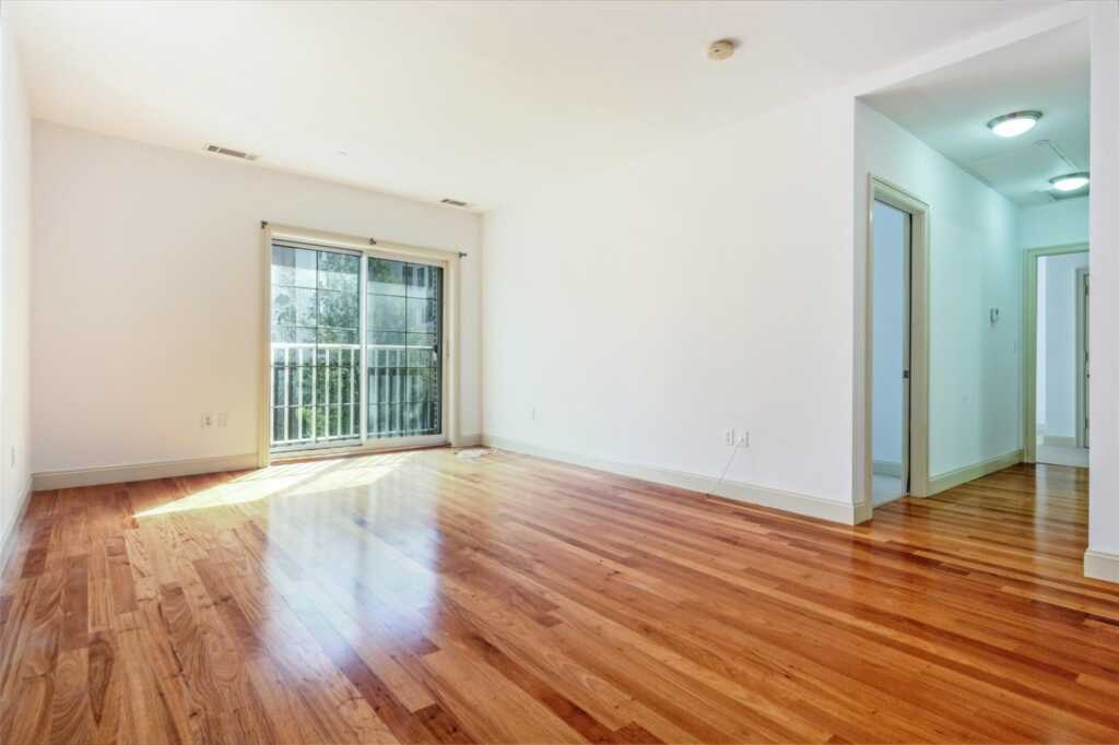 543 Main Street, Unit #201, New Rochelle, NY 10801 - Photo 4 of 20