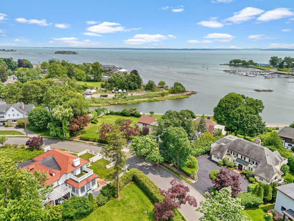 514 Alda Road, Rye, NY 10543 - Photo 4 of 47