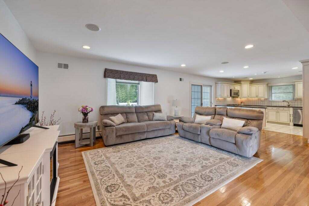 15 Dunmore Road, New City, NY 10956 - Photo 12 of 42