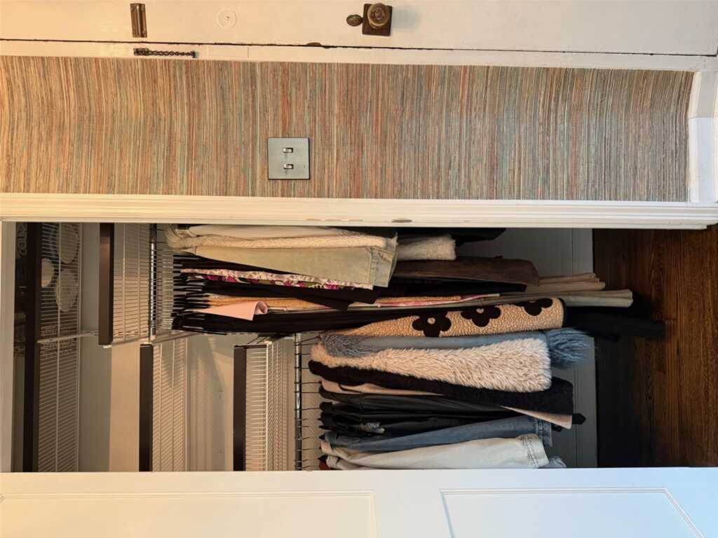 103 Wiltshire Road, Unit #D4, New Rochelle, NY 10583 - Photo 14 of 24