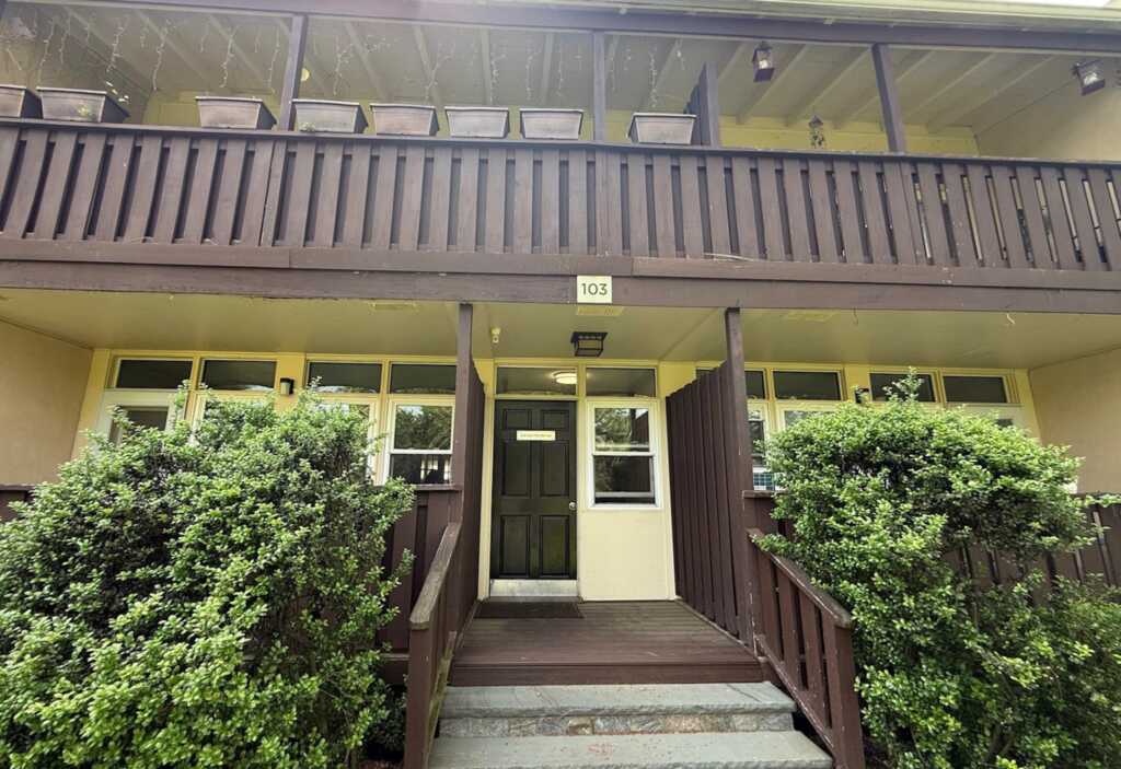 103 Wiltshire Road, Unit #D4, New Rochelle, NY 10583 - Photo 2 of 24