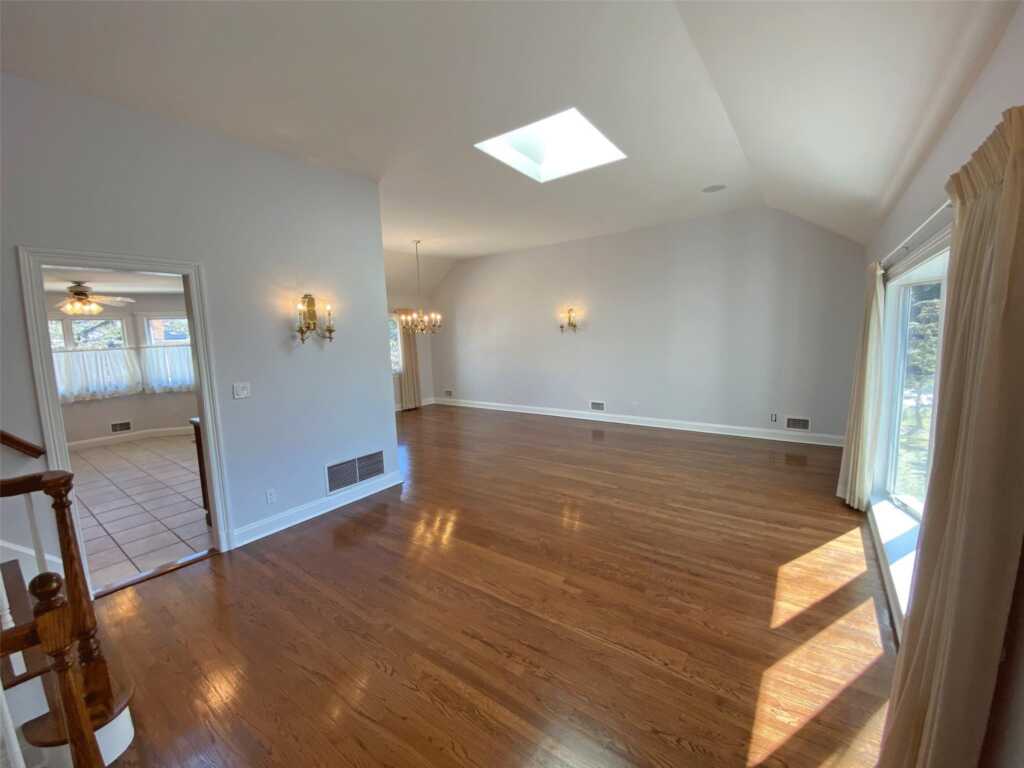 7 Country Ridge Drive, Rye, NY 10573 - Photo 11 of 28