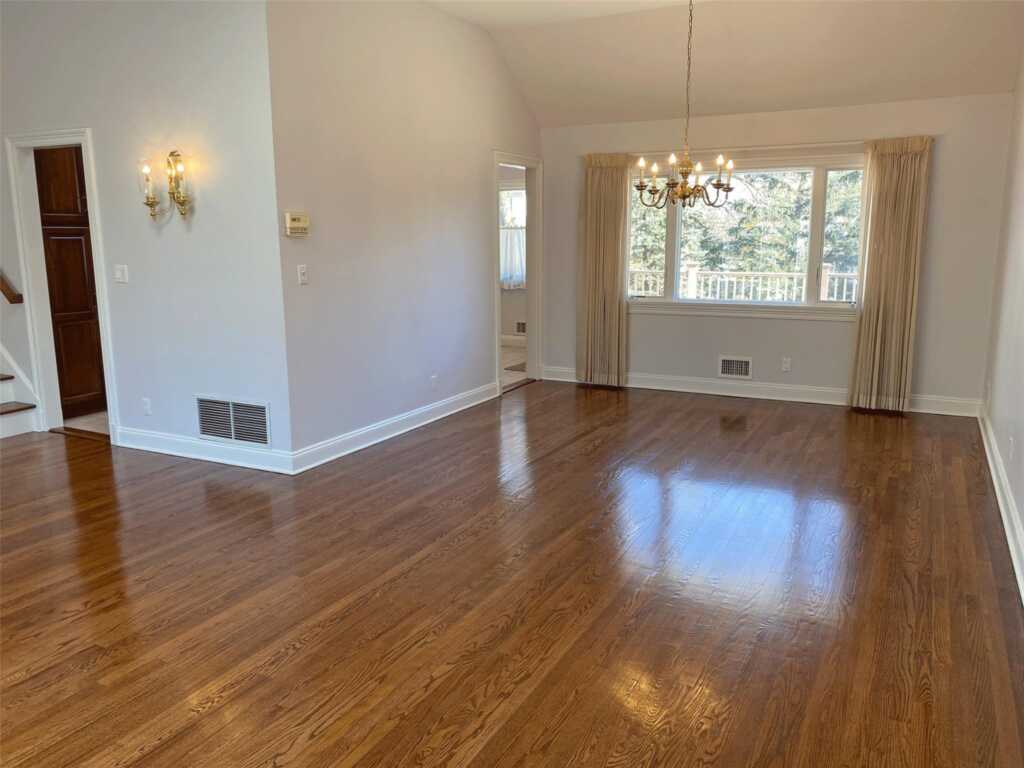 7 Country Ridge Drive, Rye, NY 10573 - Photo 13 of 28