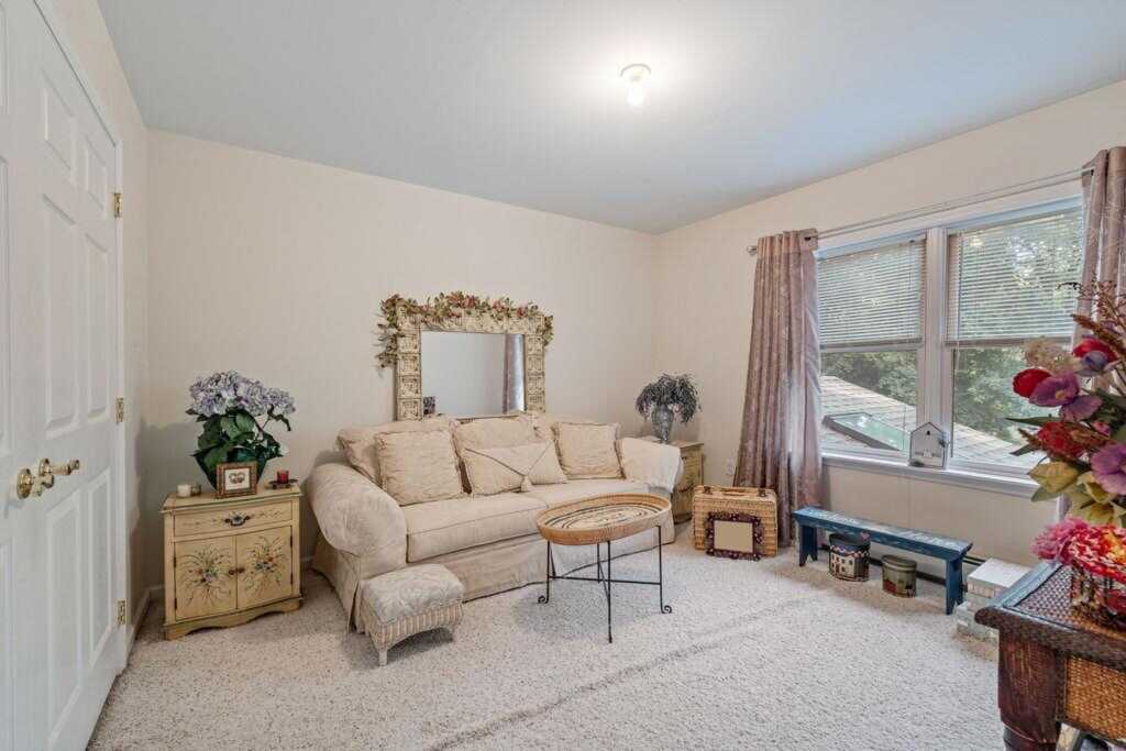 17 Dunmore Road, New City, NY 10956 - Photo 34 of 42