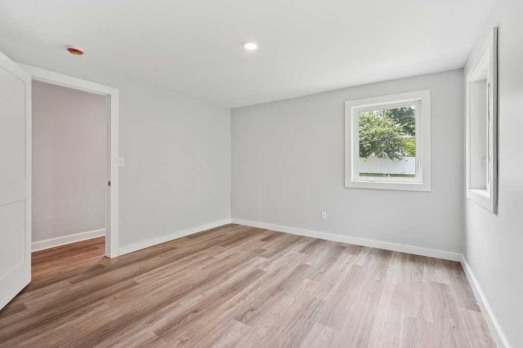 10 De Clark Place, Nanuet, NY 10954 - Photo 15 of 34